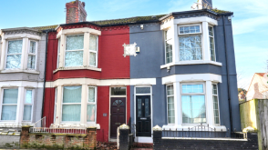 Modernisation in Liverpool photo